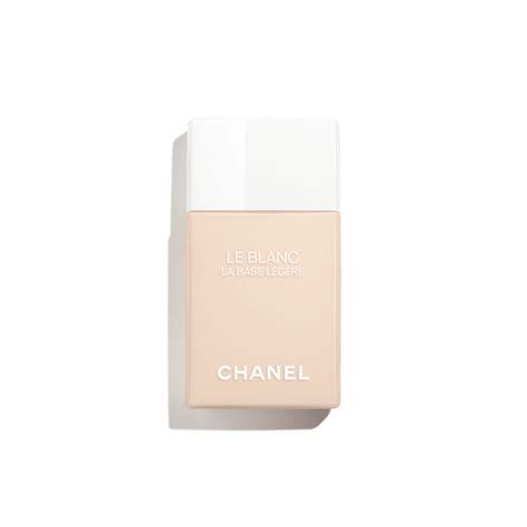 chanel le blanc makeup base 30|LE BLANC LA BASE LÉGÈRE .